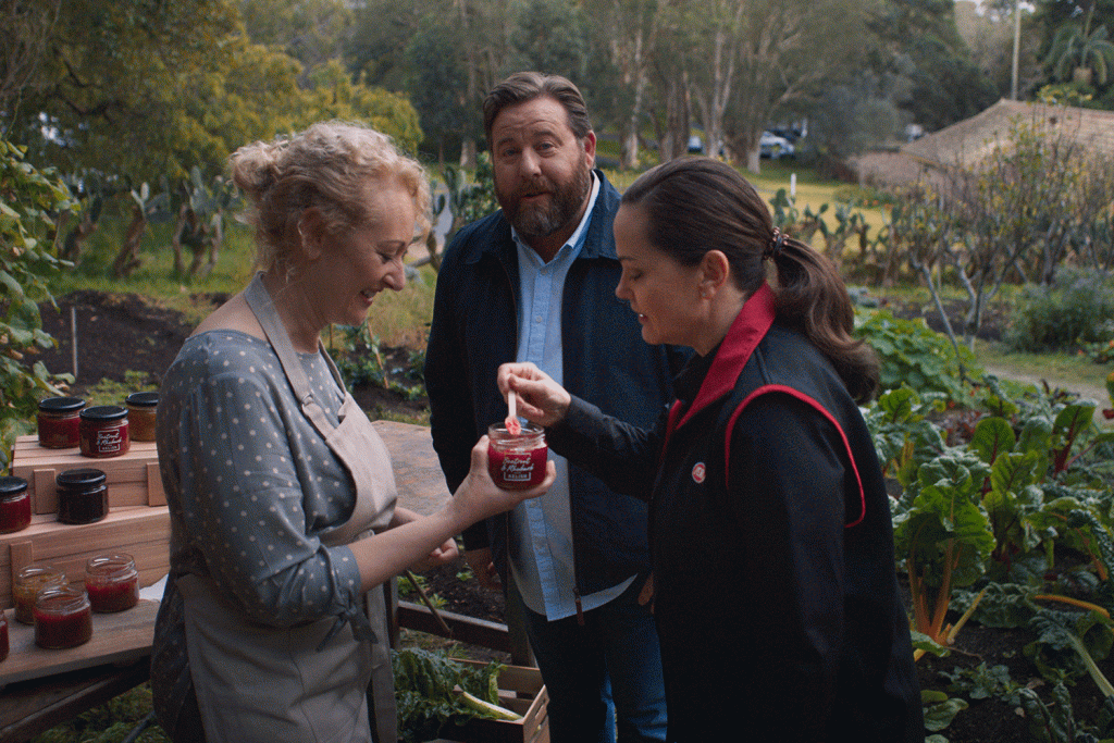 IGA's new ads featuring Shane Jacobson