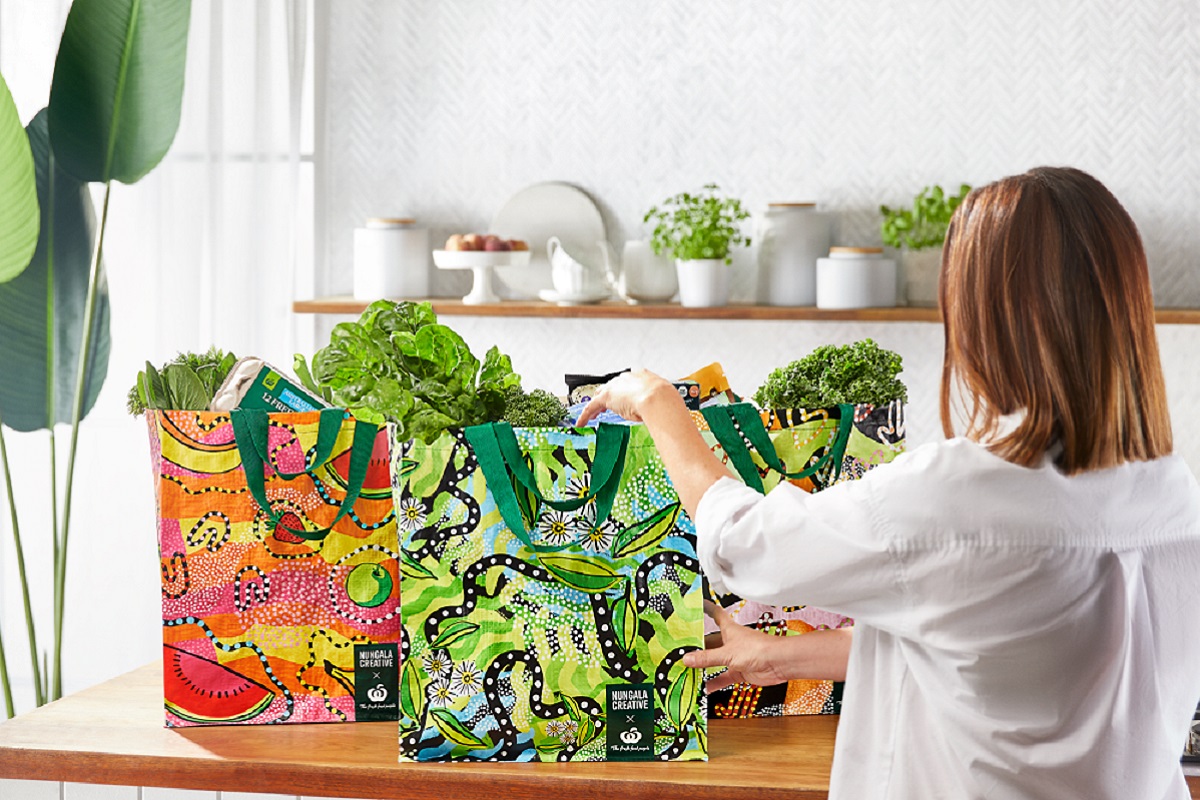 First Nations designs to feature on new Woolworths bag range – Convenience & Impulse Retailing